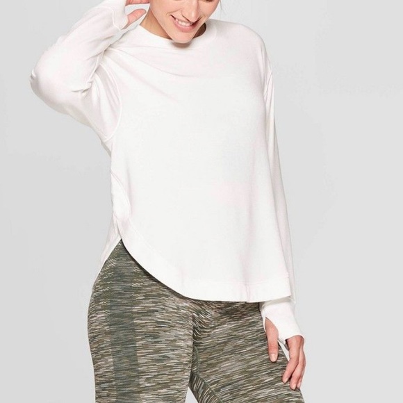 JoyLab Sweaters Joy Lab Curved Hem Sweater Poshmark